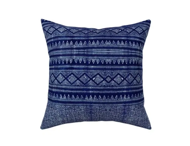 10 Sizes Available: Evil Eye Hmong Batik ZIPPER Pillow Cover 18x18 20x20 24x24 26x26 Indigo Pillow / Hmong Pillow Case