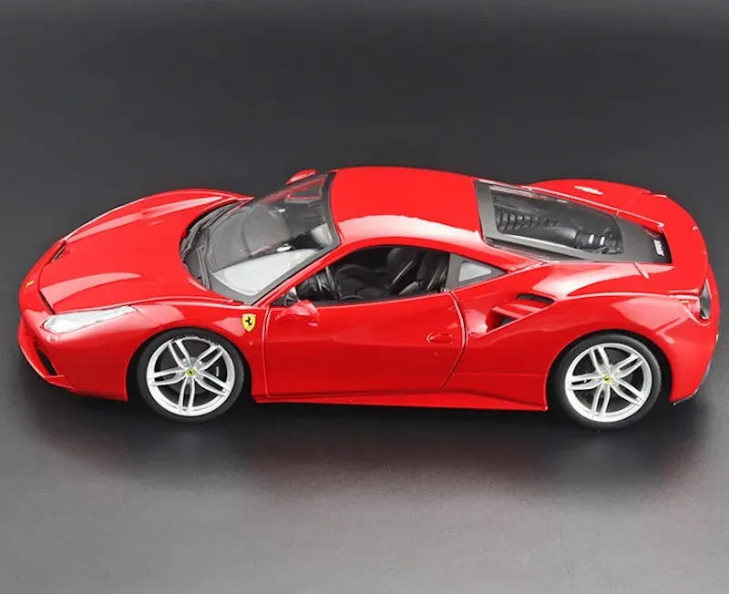 1:18 Ferrari 2015 488 GTB