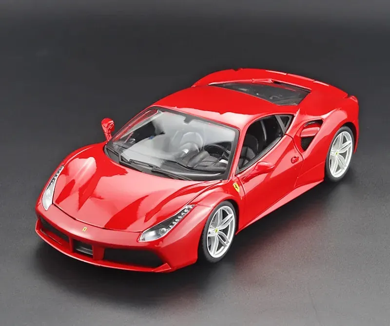 1:18 Ferrari 2015 488 GTB