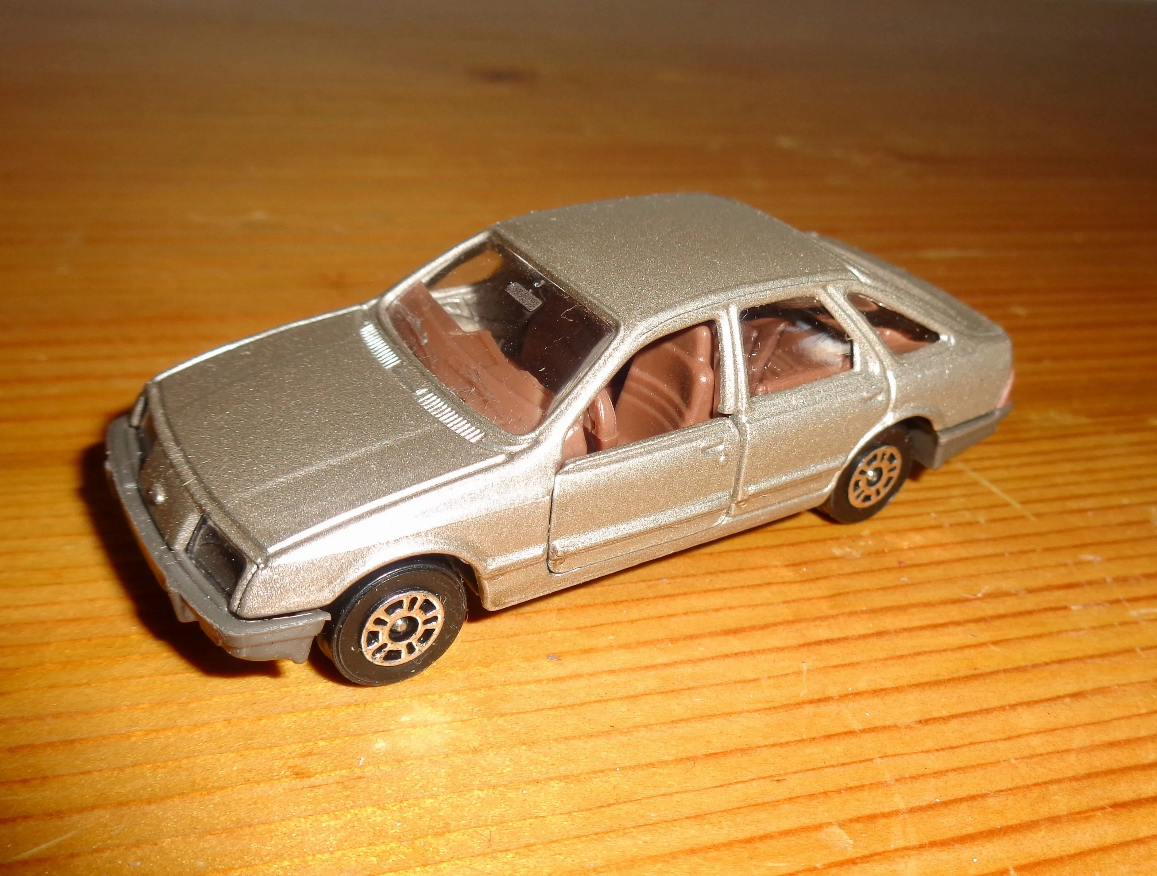 1980s Corgi Toys Ford Sierra 2.3 Ghia In Its Original Box