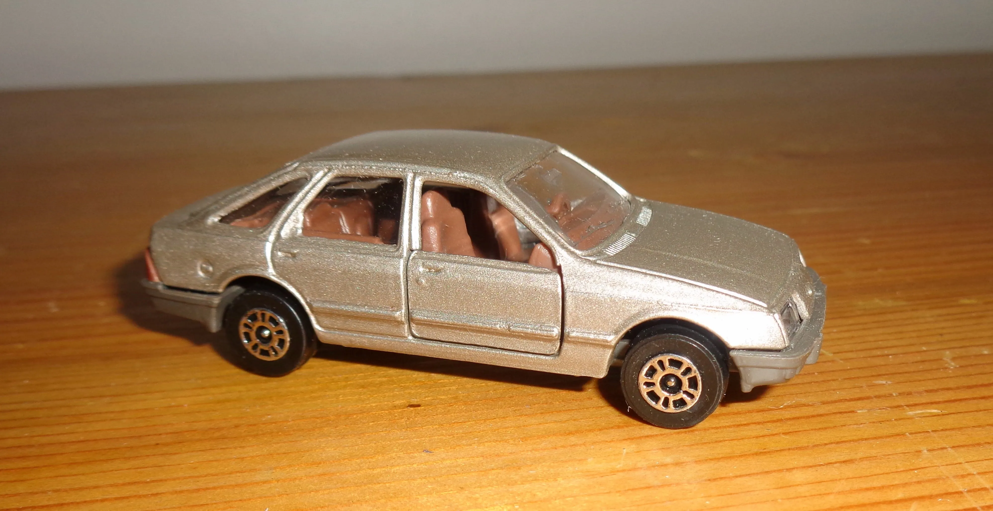 1980s Corgi Toys Ford Sierra 2.3 Ghia In Its Original Box