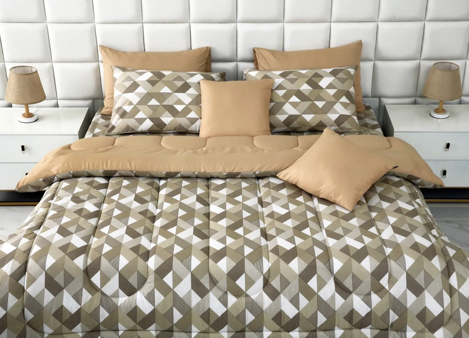 8 PCs Winter Comforter Set-Beige TriAngles