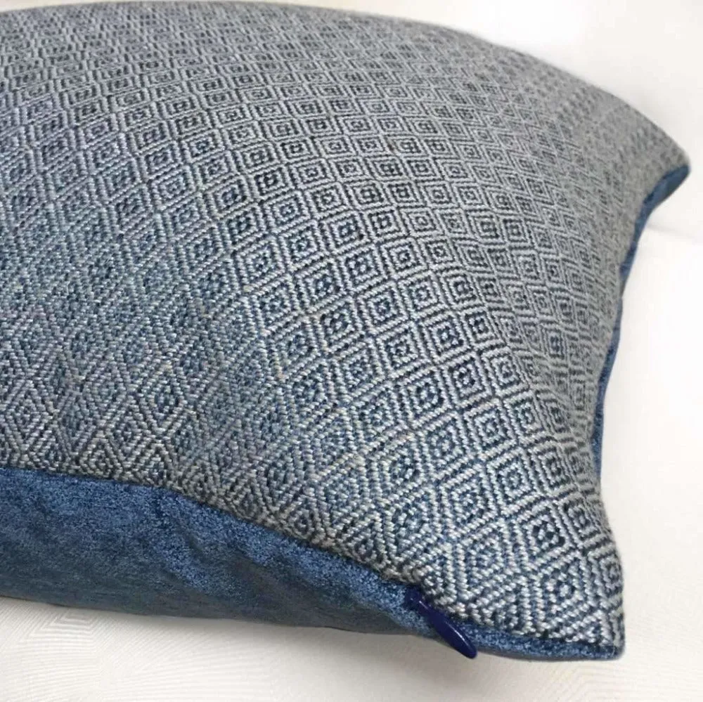 (CLEARANCE) Blue Small Diamond Tile Geometric Lattice Pillow Cover