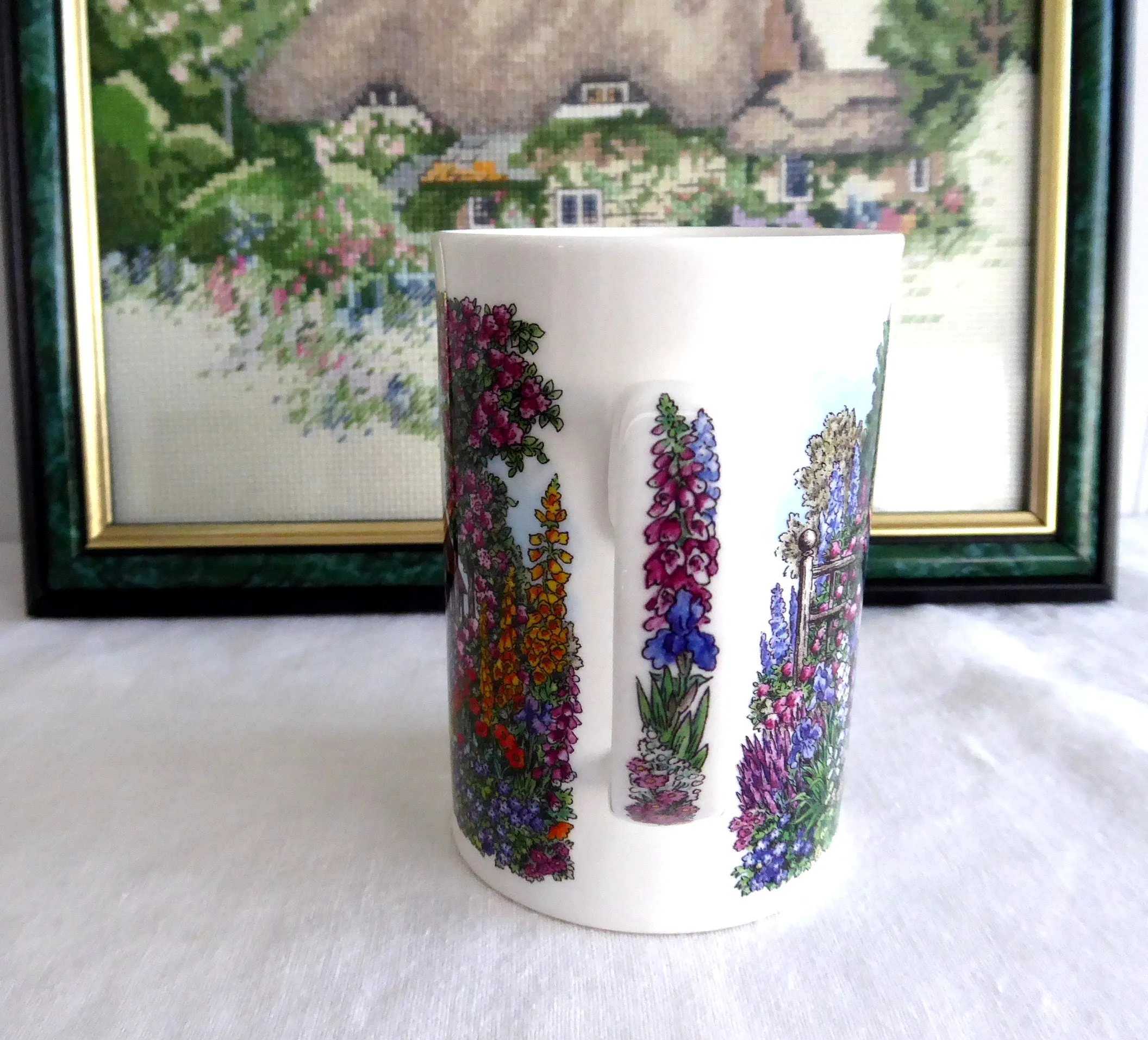 Dunoon Mug Tudor Cottage Garden Cottage Paths Scullard