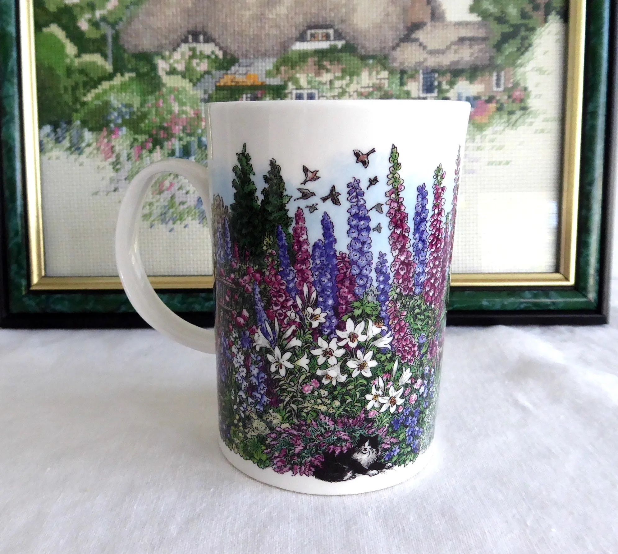 Dunoon Mug Tudor Cottage Garden Cottage Paths Scullard