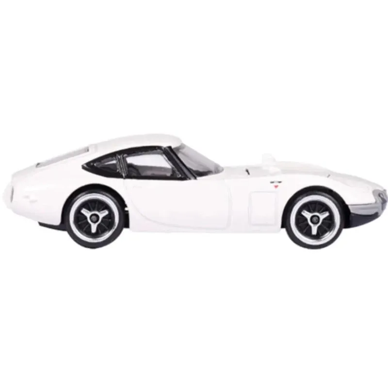 Licensed Toyota 2000 GT Car (Vintage)