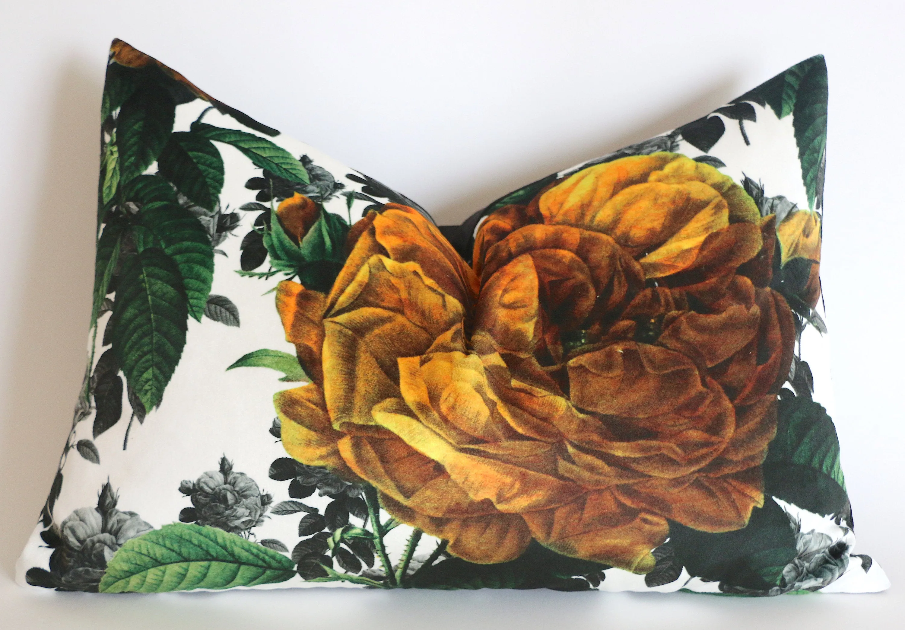 Oversized Roses Pillow Cover / Yellow and Green Velvet / 16x24 Velvet / Victorian Rose Pillow Cover