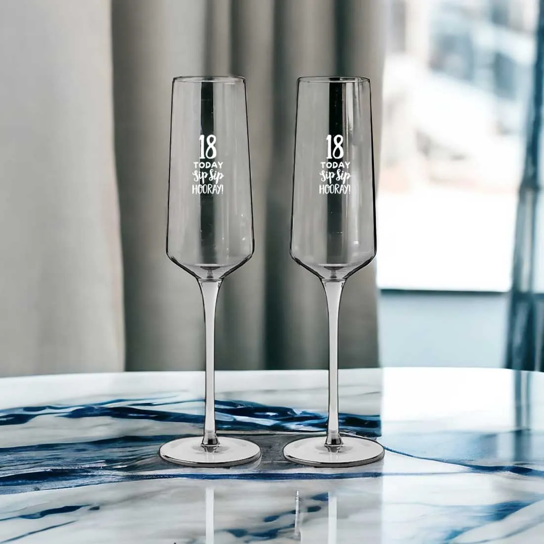 Personalized Champagne Glasses - Engraved Premium Champagne Flutes