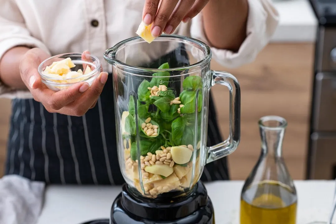 TABLE TOP GLASS BLENDER