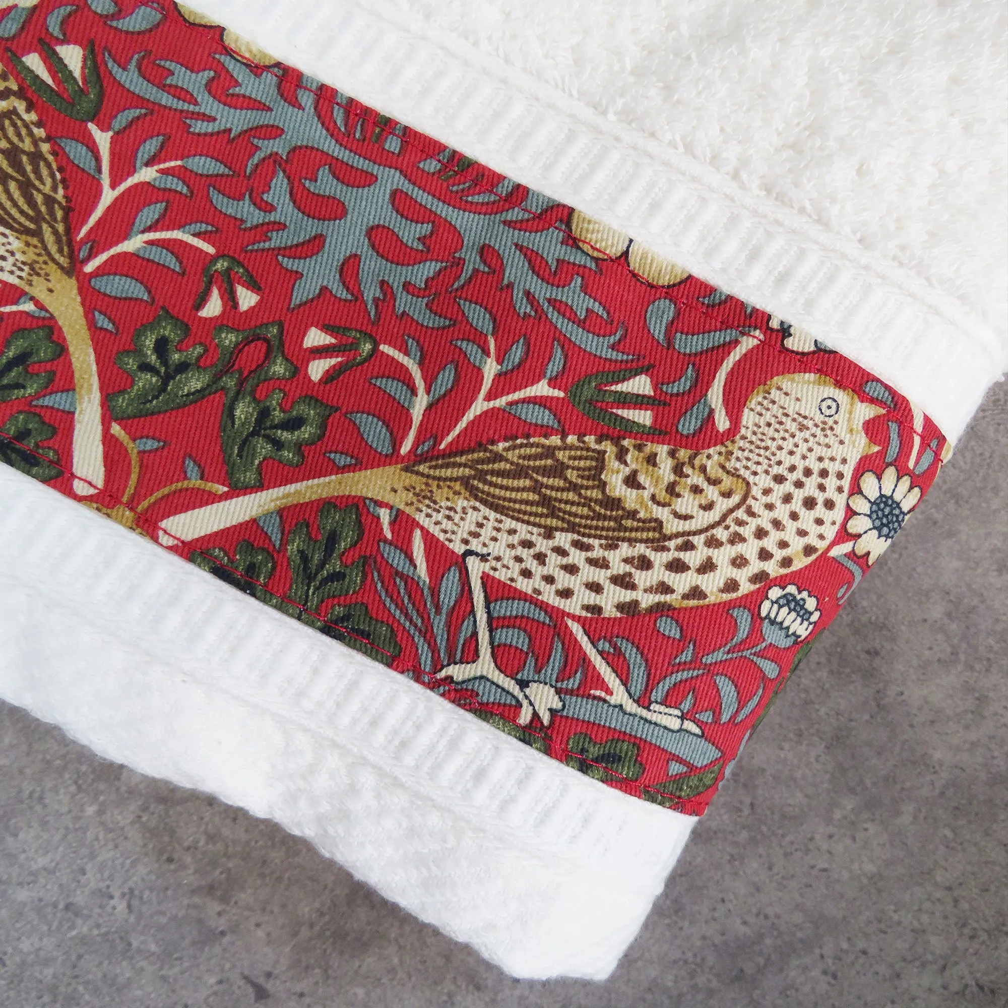 William Morris 'Strawberry Thief' Cotton Terry Towel - Red